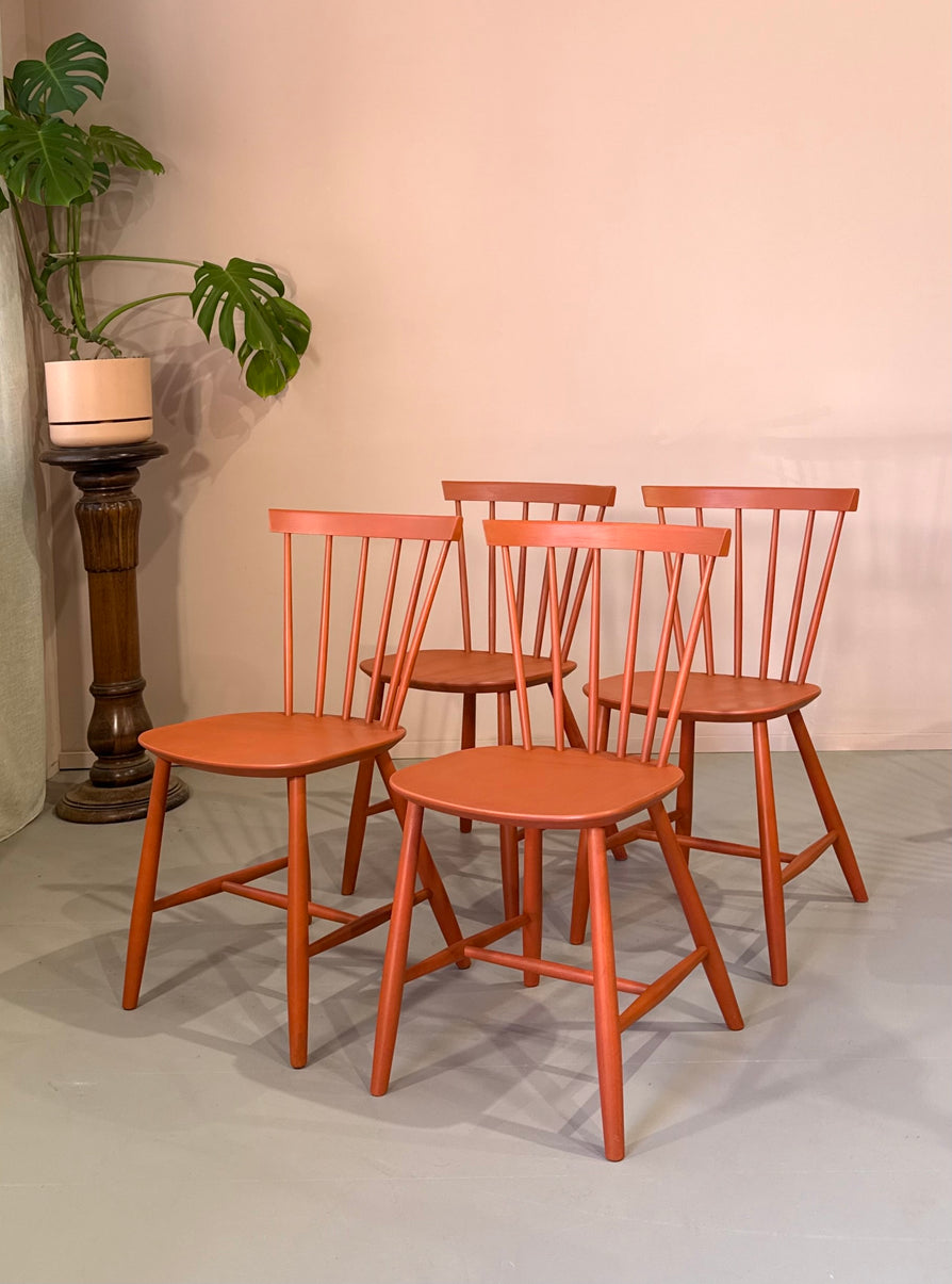 Set of Four Vintage Poul Volther J46 Spindle Chairs