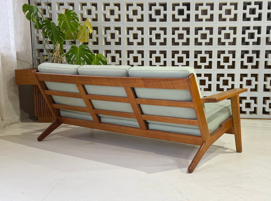 Hans Wegner GE290 Plank Sofa in Oak