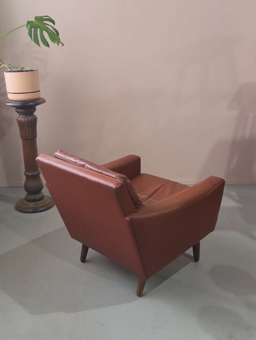 Danish Lounge Chair in Rich Tan Leather