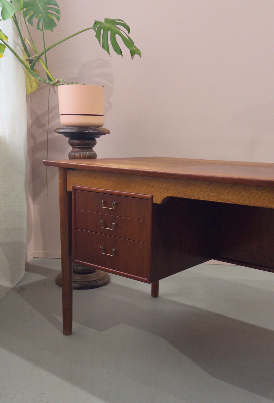 1950s Danish Writing Desk in Teak & Oak