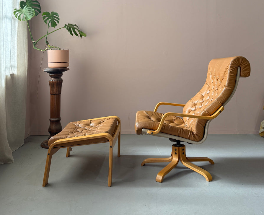 Poem Armchair and Footstool by Noburu Nakamura