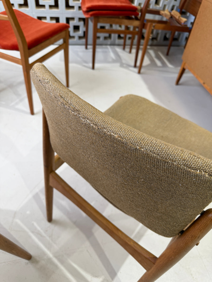 Set of Six "Captains" Dining Chairs by Erik Buch in Oak