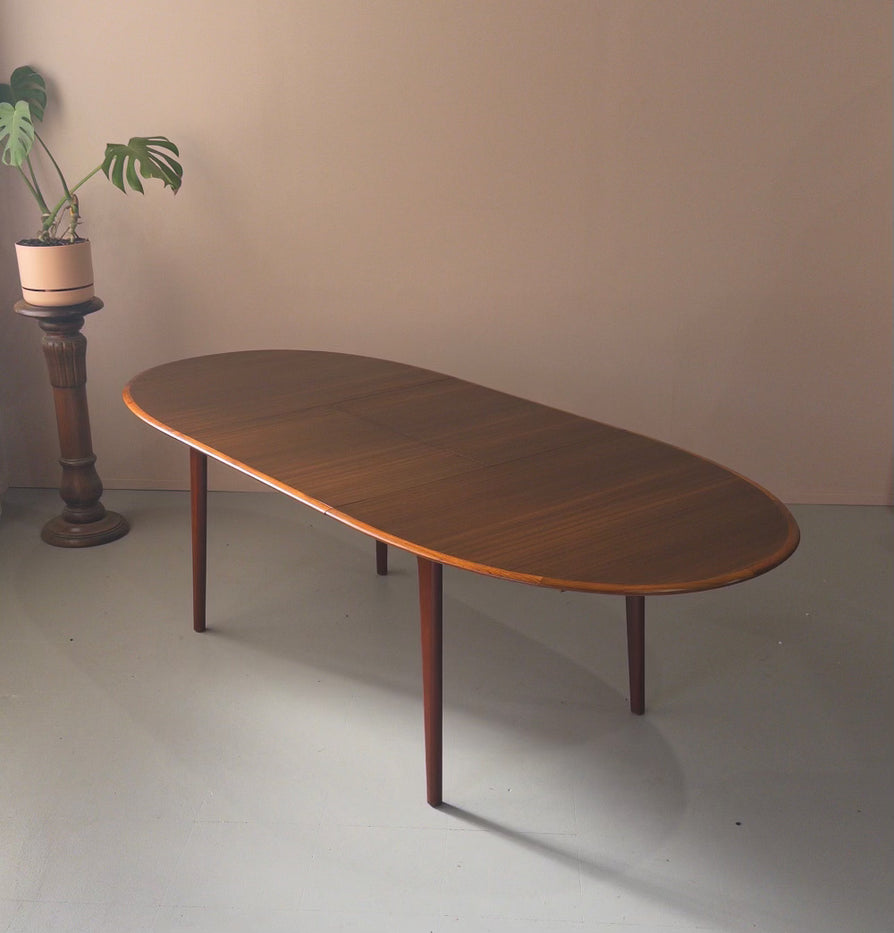 Oval Extension Dining Table by Noblett