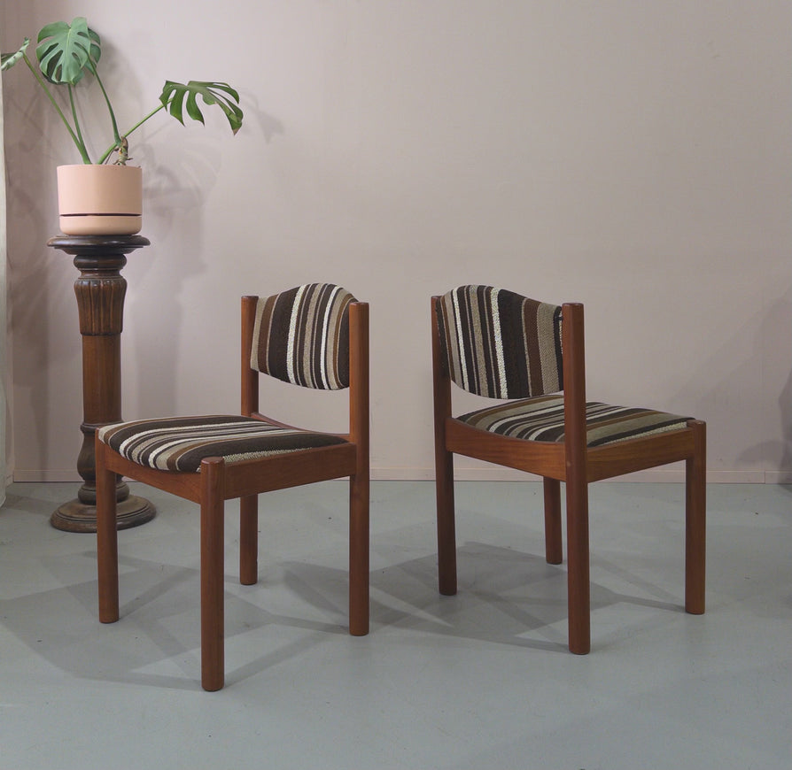 Six Mid-Century Dining Chairs in Original Fabric