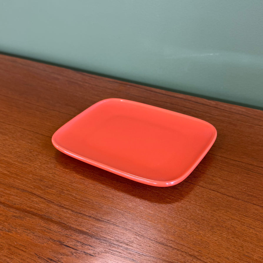Marimekko Oiva Plate in Orange
