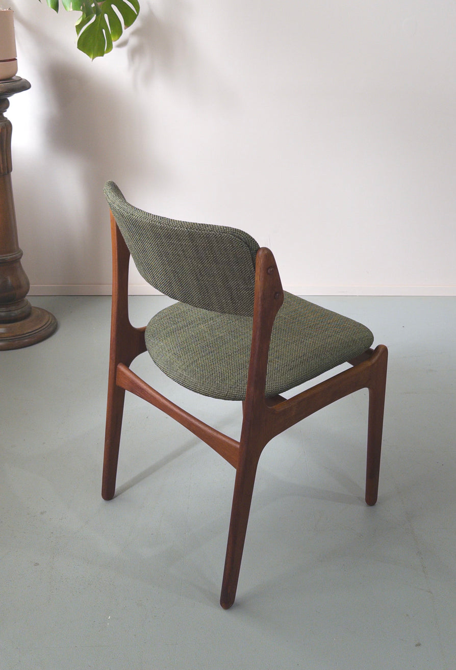 Six Erik Buch Model 49 Dining Chairs in Teak