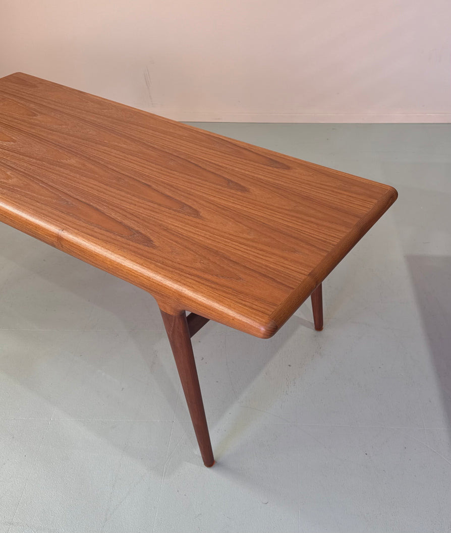 Johannes Andersen Coffee Table in Teak