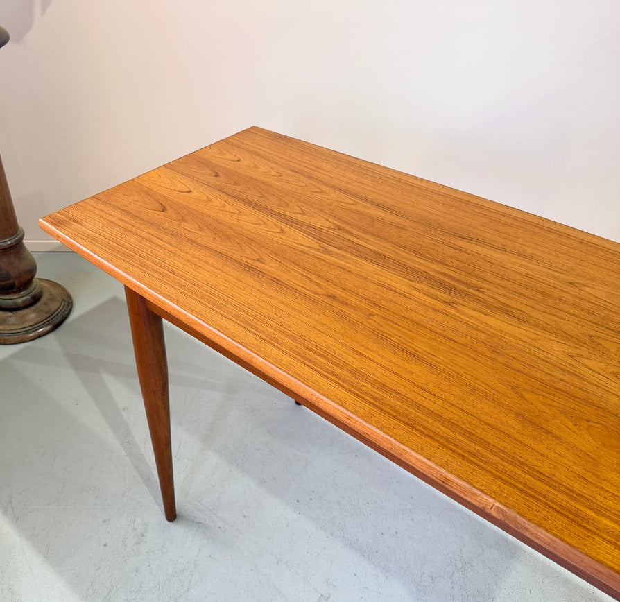Moderntone Extension Dining Table