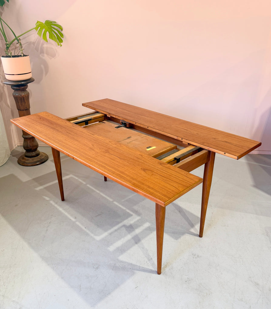 Moderntone Extension Dining Table