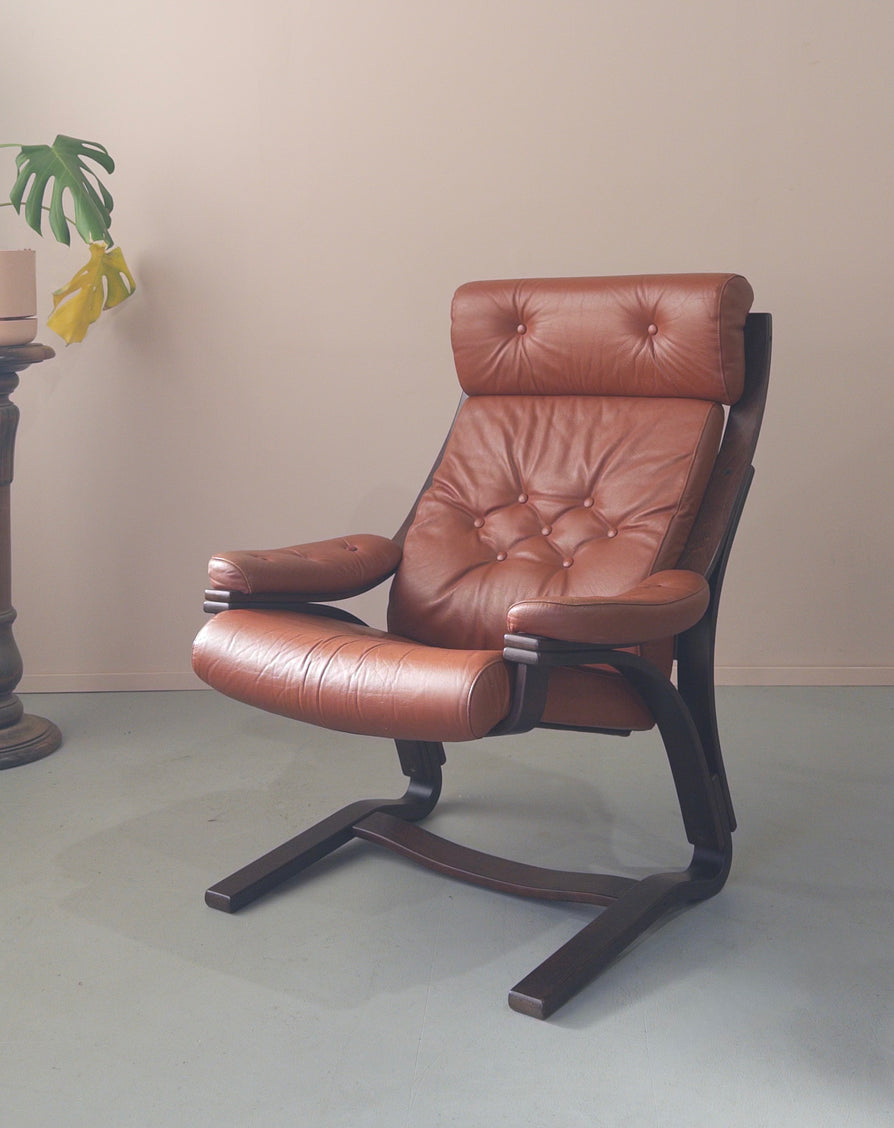 High-Back Bentwood Lounge Chair in Leather