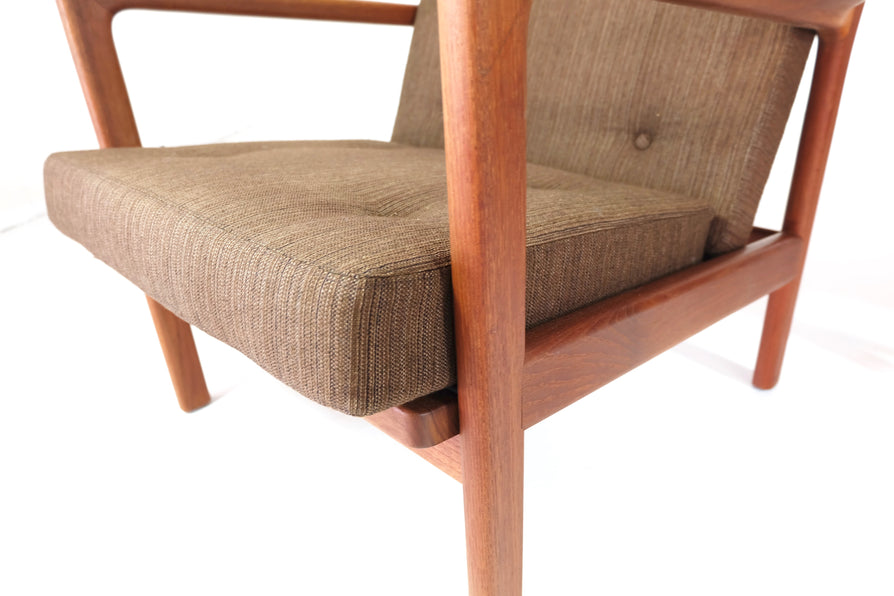 Pair of Lounge Chairs by Karl-Erik Ekselius