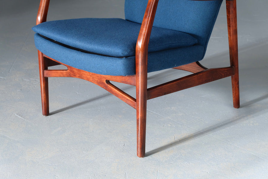 Kurt Olsen Model 215B Easy Chair