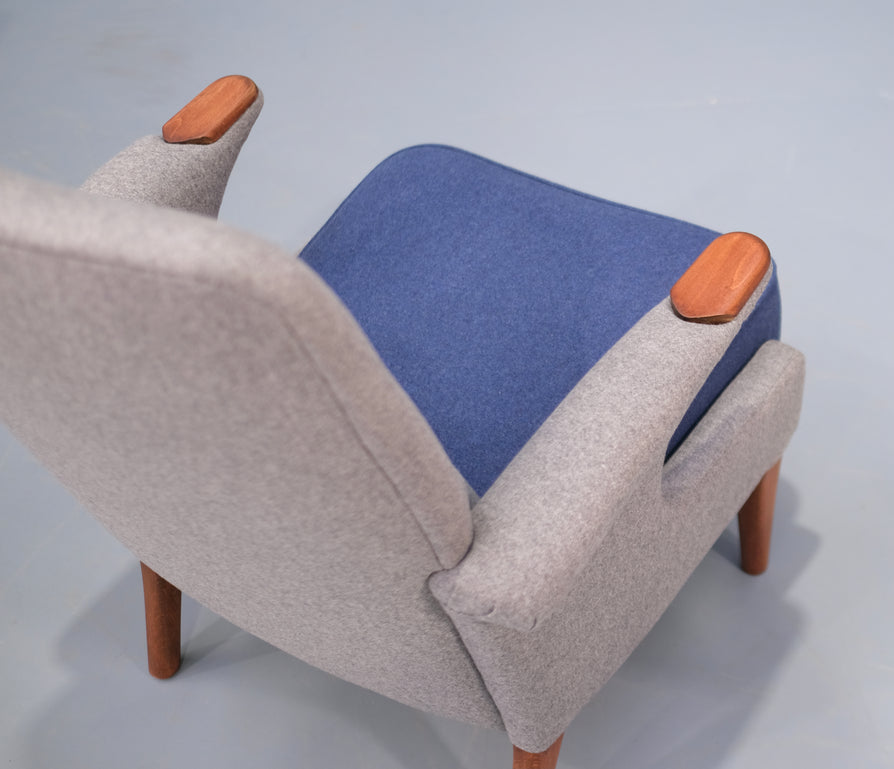 Fritz Hansen Lounge Chair in New Wool