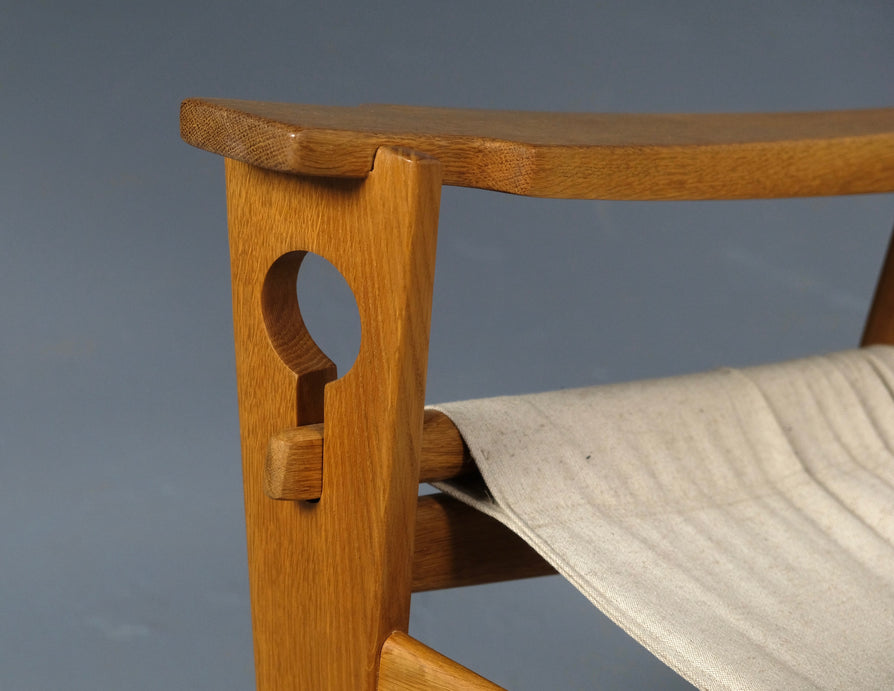 Hans Wegner GE-673 "Keyhole" Rocking Chair