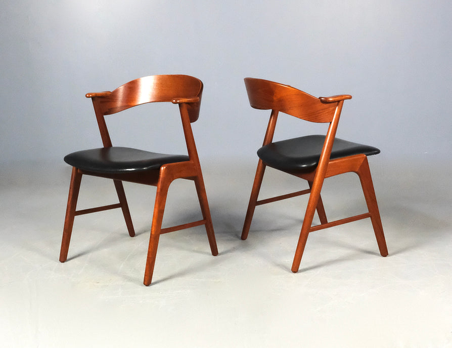 Six Kai Kristiansen #32 Dining Chairs