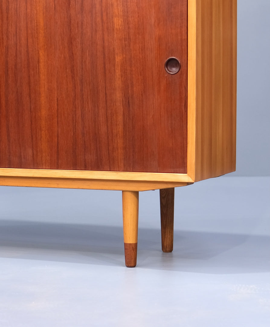 Børge Mogensen Cabinet / Sideboard in Teak & Nordic Pine