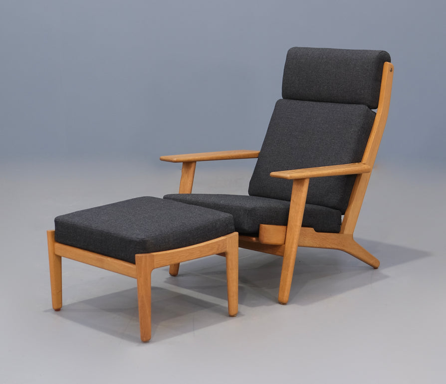 Hans Wegner High-Back GE290 Plank Chair and Footstool in Original Wool