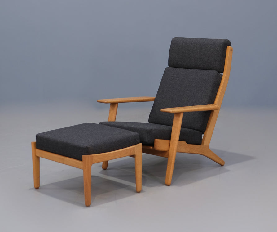 Hans Wegner High-Back GE290 Plank Chair and Footstool in Original Wool