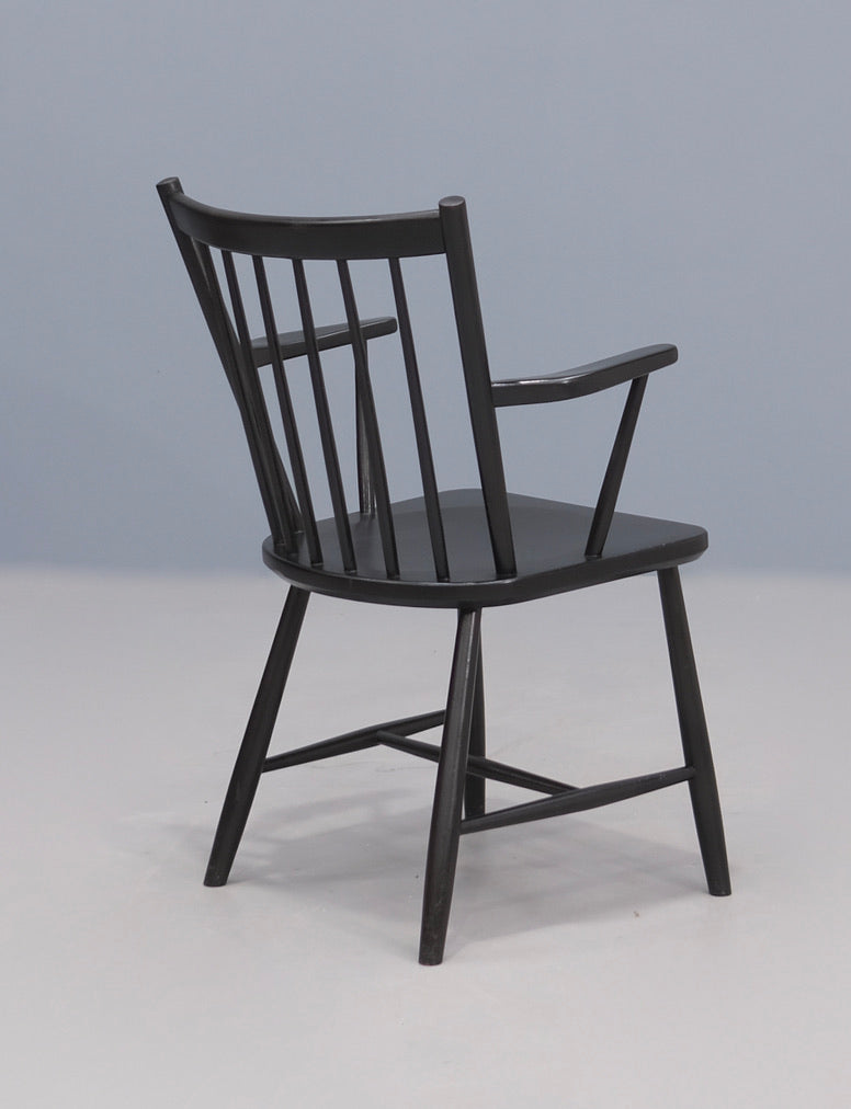 Mogensen J42 Spindle Chair