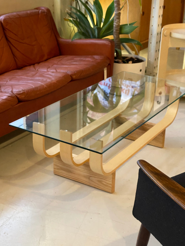 TH Brown Aquarius Coffee Table in Clear Ash & Clear Glass